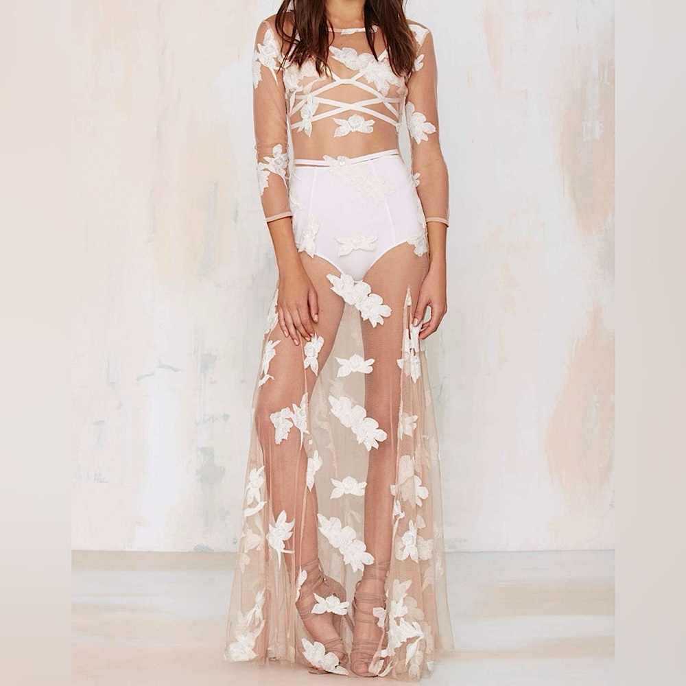 for love and lemons orchid maxi dress🌸